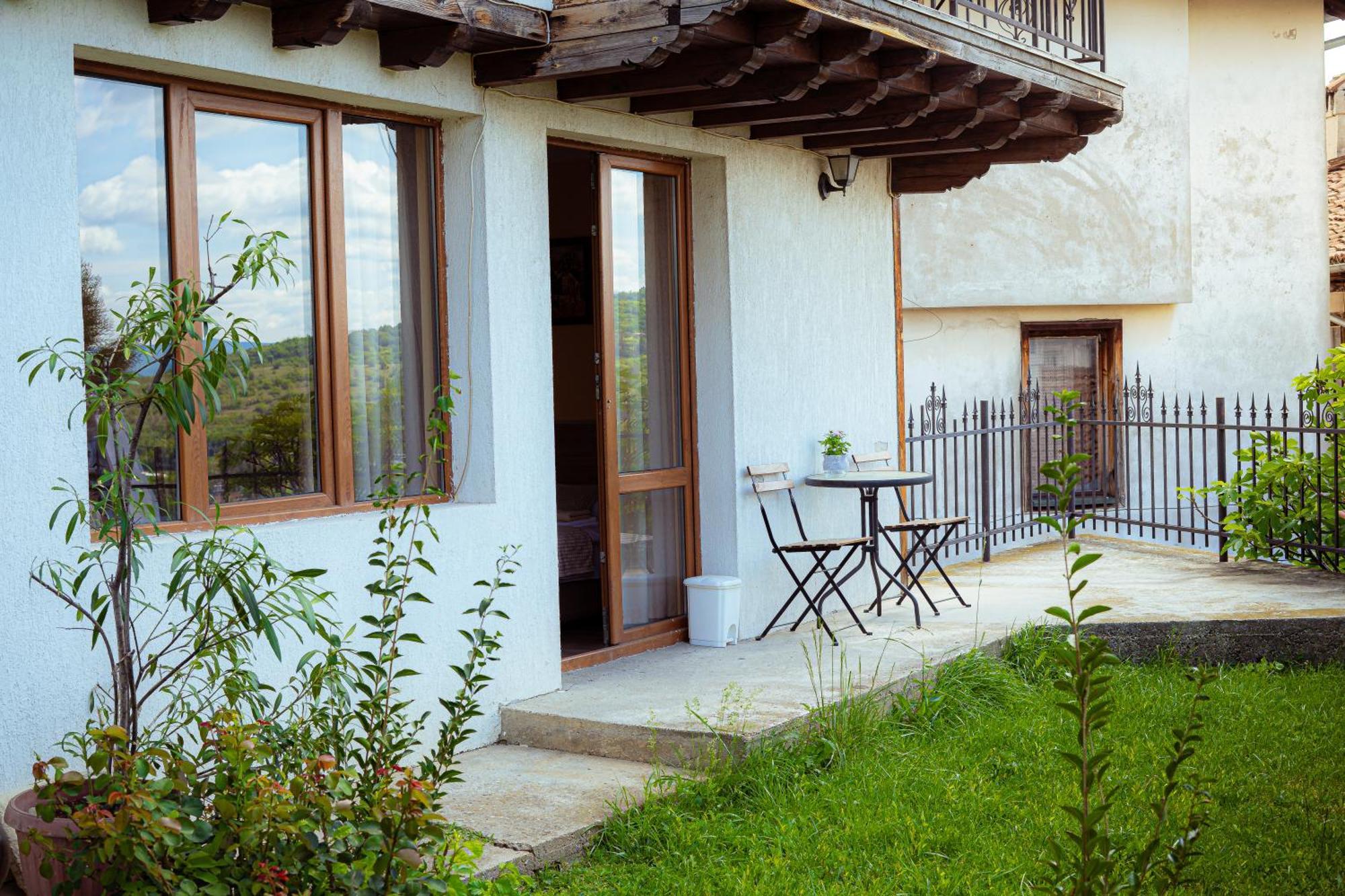 Family Hotel "Slavianska Dusha" เวลีคอเทอร์โนโว ภายนอก รูปภาพ