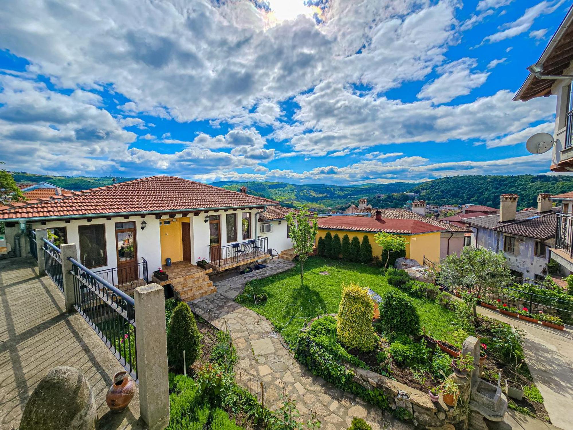 Family Hotel "Slavianska Dusha" เวลีคอเทอร์โนโว ภายนอก รูปภาพ